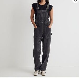Denim oversized carpenter overalls in Hartwell wash